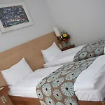 Bristol Hotel 4*