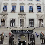 Bristol Hotell 4*