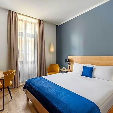 Bristol Otel 4*